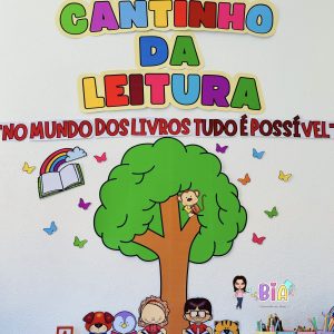 Painel Cantinho da Leitura